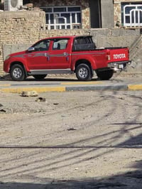 تيوتا فورويل 2015سياره مكفوله سياره نضيفه حيل اتصل (07904487425)(07500...