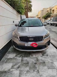 سياره كيا سرنتو موديل 2019 وارد أمريكي🇱🇷 رقم نينوى ابسمي +كابون بانزين...