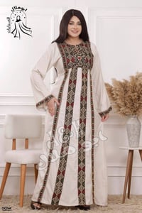 متوفر بالمحل • الاكثر طلبا • ملابس