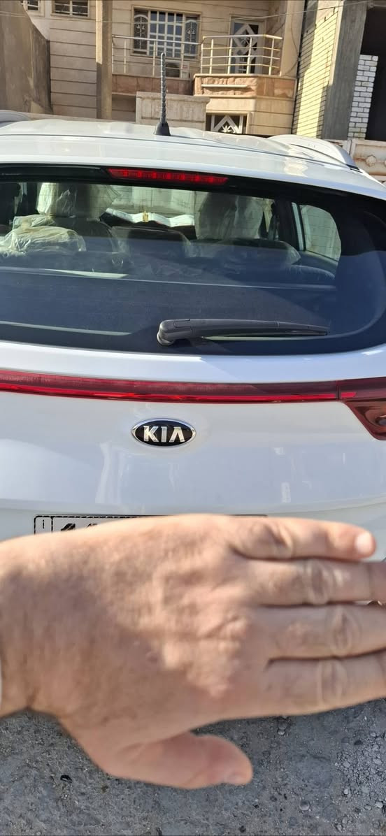 السلام عليكم سبورتح للبيع موديل ٢٠١٩ ابيض خليجي رقم بغداد انكليزي ماشية ٧٣ الف حساس امامي خلفي كامري تبريد قطعتين باسمي مكاني بغداد الكرخ للتواصل *********** بغداد, العراق
