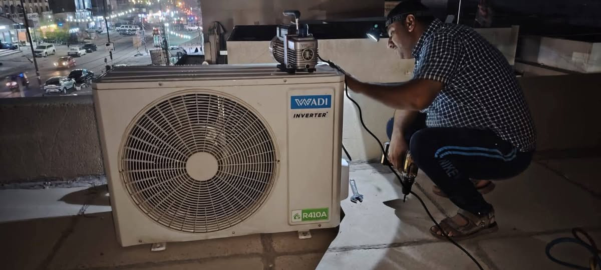 سلام عليكم نصب سبالت فتح غاز تصليح جميع غسل تصل ونحيك البيت *********** بسعار مناسبه جدا
