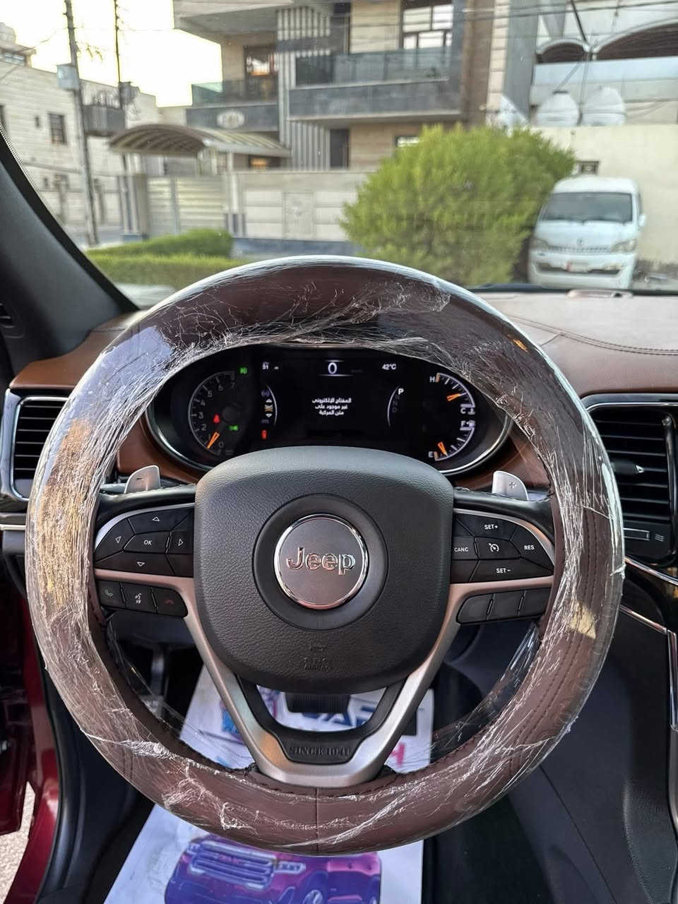 🚗 للبيع 
جيب 2021  اوفرلاند —  وكالة هارلم خليجي
🌍 المدينة - بغداد –  السيديه 
•   🛣️  المسافة المقطوعة    -  26 الف 
🔹كفاله عامه من البارد والتبديل والصبغ 
🔹كير مكينه بشرط شرط الفحص
✅ المواصفات :
🔹داخل قرميدي مميز 
🔹 الموديل: 2021 خليجي 
🔹3شاشات خلفيه 
🔹 المحرك: 3600cc 6 سلندر ⚙️
🔹 الممشى: 26 فقط ✅
🔹 الوارد: وكالة هارلم
🔹 العجلات: ويل 20 إنش
🔹 فئة اوفرلاند ام الجكات الرياضية الفاخرة
🔹 بصمة تشغيل ودخول ذكي 🔑
🔹 شاشة وسطية كبيرة تدعم Apple CarPlay / Android Auto 🎶
🔹 كاميرات 360 درجة + 
🔹 حساسات أمامية وخلفية 📸
🔹 فتحة سقف بانوراما 🌤️
🔹 مقاعد جلد كهربائية مع تبريد وتسخين 
🔹 أنوار LED أمامية وخلفية حديثةالتصميم
🔹 نظام صوت فاخر + تحكم مقود متعدد 
🔹 أنماط قيادة متعددة (سبورت / 
🔹 دفع رباعي
🔹 *********** للاستفسار 
السعر 355 مع المجال للشراي
