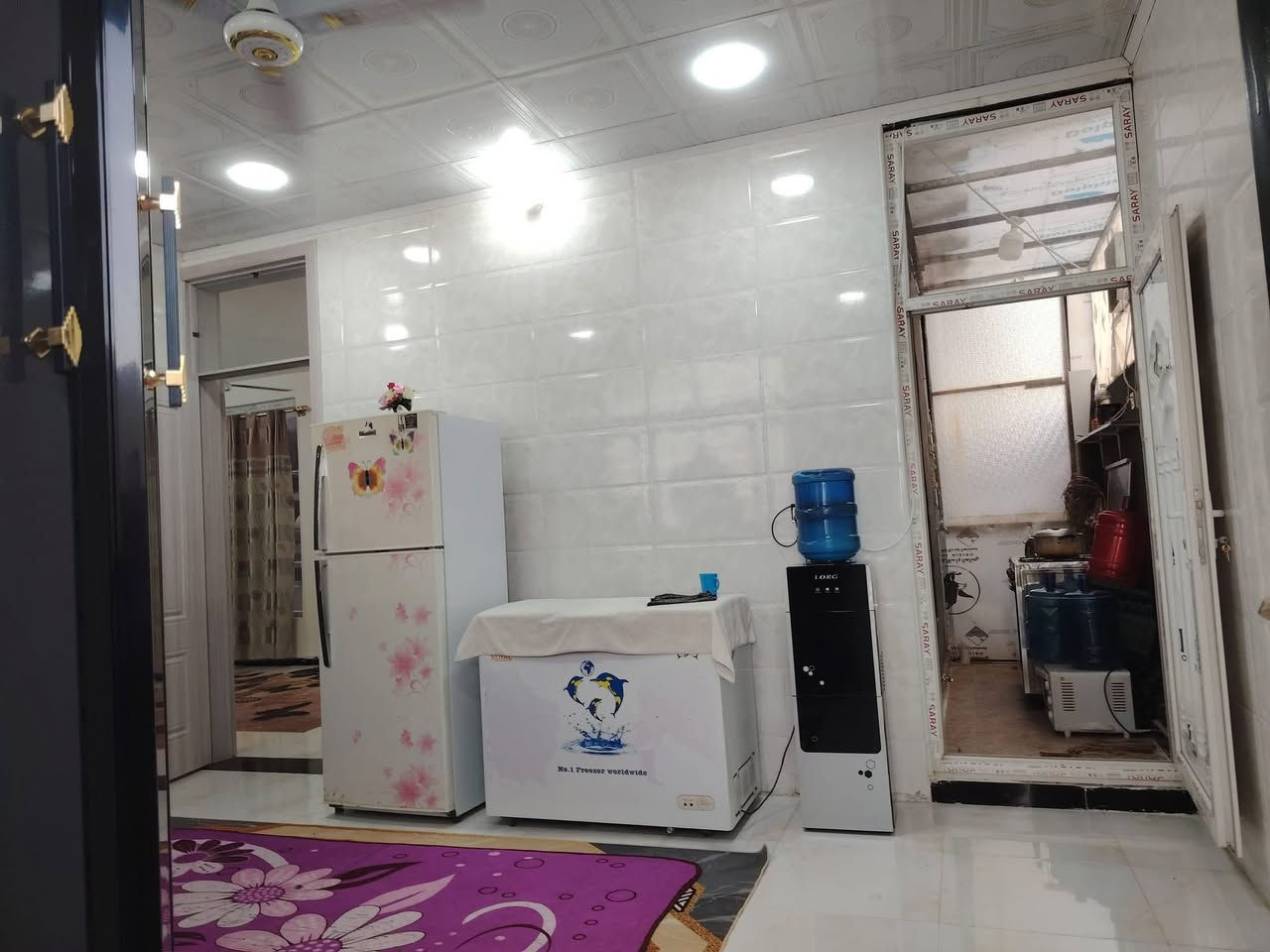 صباح الخير والموده
مكتب الخبير للعقار

وجود دار مساحه ٣٠٠ متر

طريق ابو عصافير موقعه كلش حلو

علما أن الدار بناء حديث طابقين

الطابق الأول //استقبال ومطبخ وغرف نوم عدد اثنان مجموعات صحيه داخليه وخارجيه كراج سياره حديقه

الطابق الثاني //غرفتين نوم وصاله وصحيات

السعر //١٤٠ وقابل للتفاوض

للاستفسار مراجعة المكتب مقابل مركز الشباب الدوب

اتصال //***********

