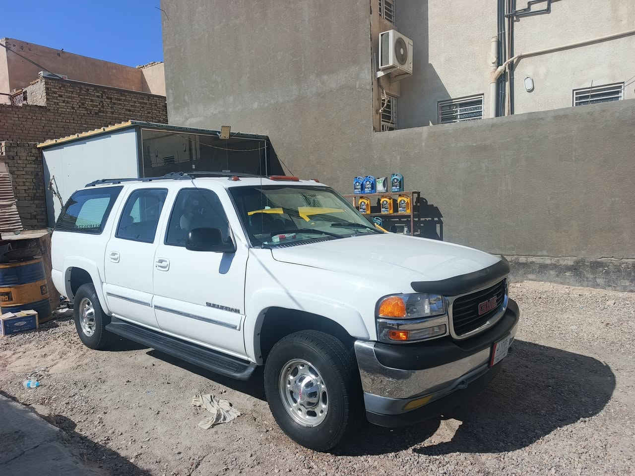 السلام عليكم الفينيه مديل 2003 اجره رقم بغداد سنويه ل27 مكينه كير اكسل توني شادهن وتوهه مصبوغه السياره
السياره اصل ابيض السياره بس بيه ضربه كلش خفيفه ب المدكر الخلفي طخه هم مو ضربه سعر 95 وبيه مجال للاستفسار الاتصال على ‏‪***********‬‏ مكان ناصريه ناحيه الفضليه خاص ماجاوب اتصل
