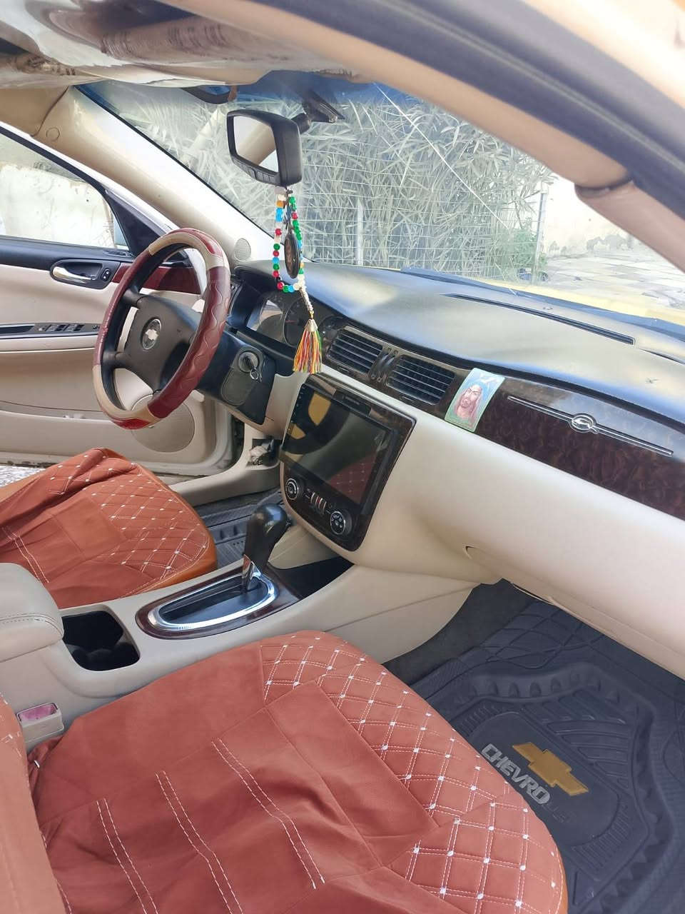 السلام عليكم امباله 2009 سياره جاهزه گيرمحرك كهرائيات راديتر او مراوح مجموعه تبريد كله جديد شد جديد لان كانت متروكه اخذتها گشر او بدلت كلشي فقط بيها طختين بالجهه اليمنه سعر ادوات الله وكيلكم رقم نينوى صدامي  عليها غرامات او هيئه عالمشتري ان اخذ صافي 35 او بيها مجال او امراوس ابسياره مقارب السعرها مكان الناصريه ***********
