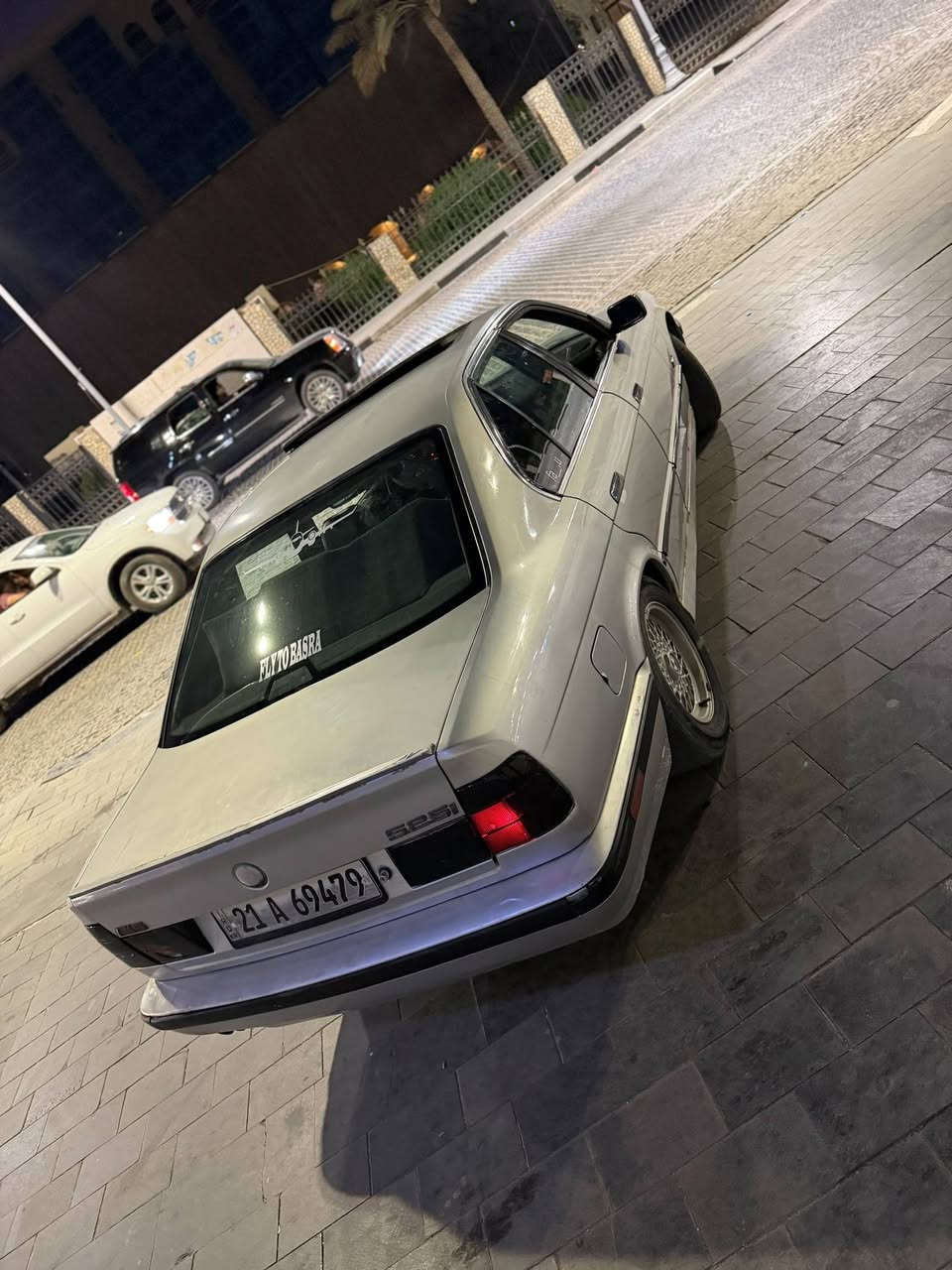 سلام عليكم BMW 525 مسكر تك فانوص سياره جاهزه وحلوه ناقصها بس تبريد مكاني بصره تنومه سعرها ٥٥ رقم سليمانيه جديد ***********
