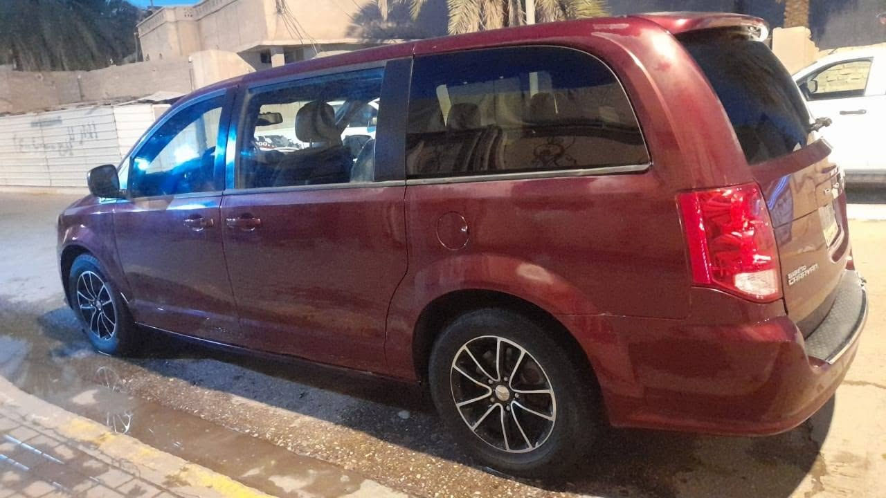 دوج كرفان 2018 بصرة
فول مواصفات 
بابين سلايد 
جاهزة من كلشي 
السعر 145
موبايل ***********
العنوان البصرة مركز البصرة البصرة, العراق
