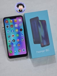 هونر 8C • ١٢٨ • مستخدم