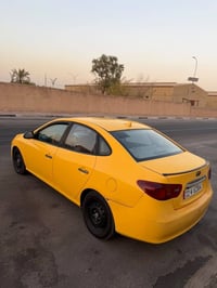 هيونداي النترا • ٢٠١٠ • مكينة ٢٠٠٠