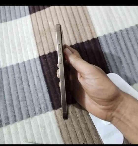 سلام عليكم 
آيفون ١٦برو ماكس ماستر 
بعده بضمان 
صحراوي 
نضافه ١٠٠٪؜
بطاريه ٩٩
ملحقاته وياه 
سعره ١٤٥٠وبيه مجال 

جديد بمعنى الكلمه بس الجهاز لكاص بيه تعبان 

بصره حي الاصدقاء 
***********
