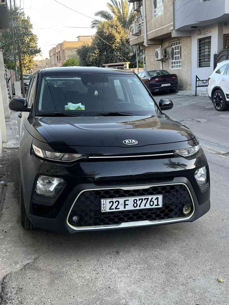 سلام عليكم 
كيا صول 2021
مواصفات S
محرك الفين دوش 
صور الحادث موجوده
بيها صبغ بين الجاملغ الامامي والباب فقط 
باسمي تحويل مباشر
عنواني اعظميه 
سعر 141وبيها مجال
*********** اتصال
*********** واتساب
