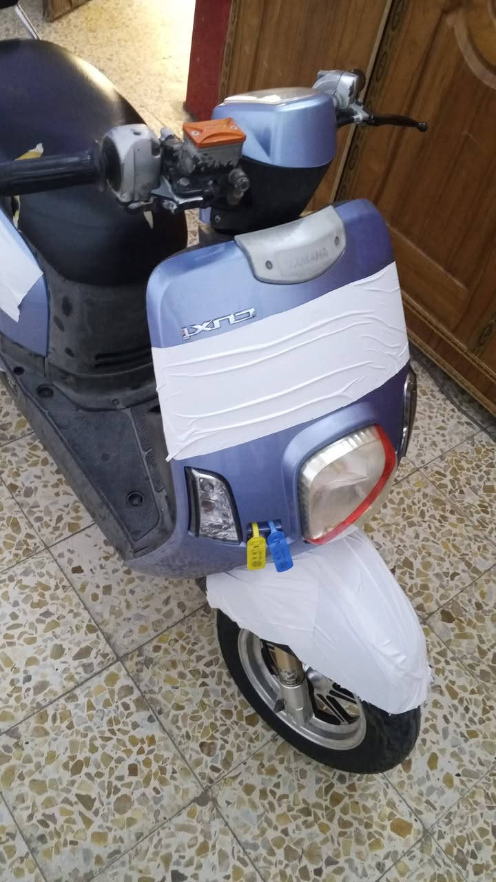 سلام عليكم  بوليس للبيع باله دراجه شلعته تشلع شلع بوشه 55بلادي برغي ما مفتوح بيها بيه تزويد كم شغله نضيفه دراجه ما مفتوحه سعر900 مجال قليل. ***********
