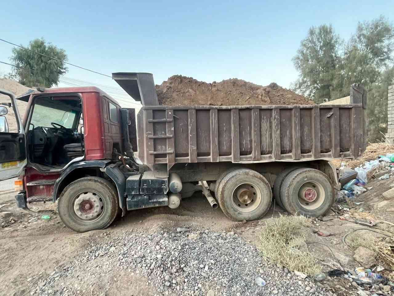 السلام عليكم 
سكانيا 113 للبيع 
السياره محرك 12ونص
كير 5+5 مجموعه السعر 85 وبيها مجال
رقم الهاتف ***********
