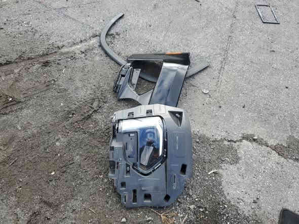 كار سنتر - Car Center - للمزاد الامريكي

✨ شوفر ليت ترافرس موديل 2024 / 6 سلندر ✨

مواصفات LT كشنات جلد كامرات محيطية

📍 عداد المسافة: 15,039 ميل فقط
✅ حالة السيارة: تعمل وتسير

💰 السعر: 23,000 واصل البصرة 🔥 

📌 العنوان: واسط – الكوت – شارع النسيج – مجاور المعهد البريطاني

📞 للاستفسار:

 • ☎️ *********** كرار العبيدي
 • 📲 *********** حمزه فائز
