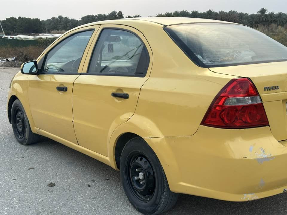 السلام عليكم 
افيو 2009 مكفوله كفاله عامه من الضربه القويه 
كير ومكينه كفاله 
حداديه تخم تايرات جدد 
السياره مال جناي جاهزه من كلشي 
السعر 55 وبيه مجال 
المكان / بابل 
اتصل/ ***********
