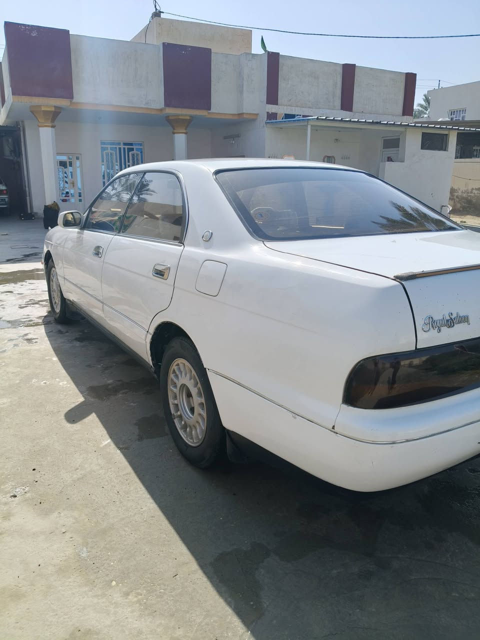 سلام عليكم ورحمته الله وبركاته البيع بطه متصل موديل 1992 كير ومحرك بلباكيت
تخم تاير صدر امامي خلفي بلباكيت تبريد تدفئه شغال  رقم بغداد السعر 65 وبيه مجال للشراي ***********
***********
