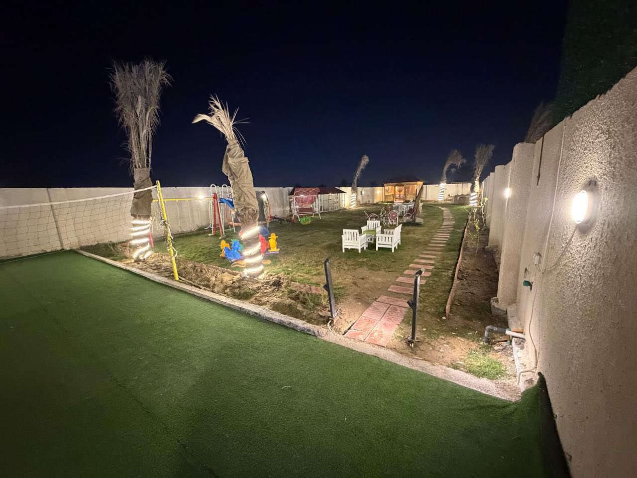 السلام عليكم  📍 بغداد الدوره بعيثه 
يتوفر لدينا حجز مزرعه طيلة ايام الاسبوع 🌴
علماً ان مزرعه موثقه بتطبيق اجرلي
⭕️ يوجد لدينا نظام شفتات 🔴وماء حار نضام شتائي
-يبدا الشفت النهاري من الساعة 8 صباحا الى الساعه 6 مساءاً
-يبدا الشفت المسائي من الساعة 8 مساءاً الى الساعة 7 صباحاً
📍للحجز و الاستفسار يرجى الاتصال على الرقم التالي :
***********
