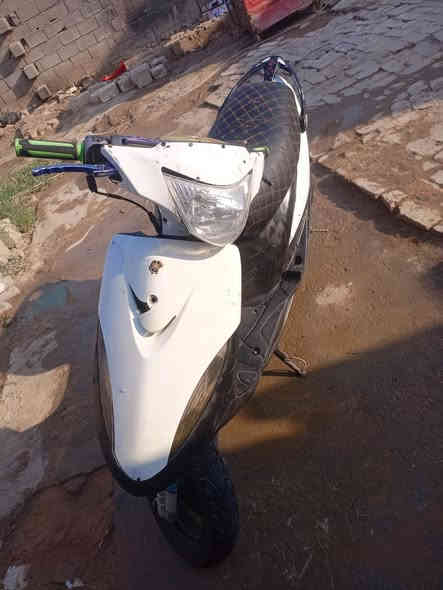 ماكس عدله للبيع كفرات بلاد مختم      هندر سلف عوزه باتري لايت زنون  اشاير شغاله مكينه ناعمه شلعه ومعدل صالصنه رياضي مبدل ولفات عوزه ترتيبات دراجه      عنوان دور نفط           السعر 650وبيه مجال مو شراي لا يتعبني           اوراق شراي يجي خاص او انتصال فقط  ***********
