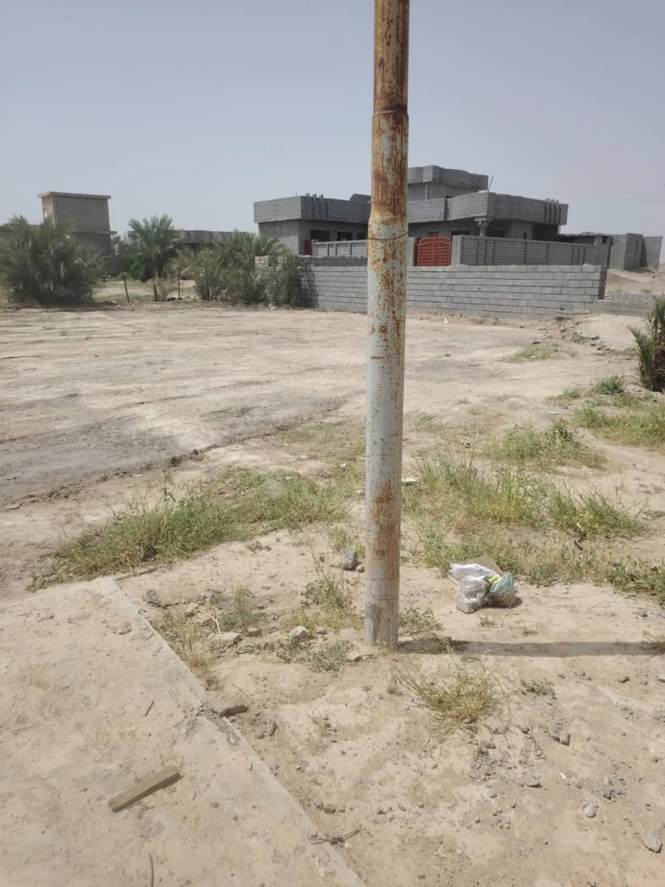 بيت مع أرض مساحه دونم للبيع

العنوان الشهابي قرب جامع الشهيد حامد عبد عباس

الرقم (***********)
