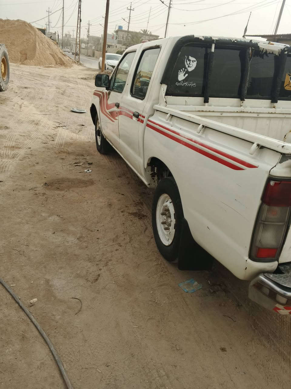 سلام عليكم للبيع بيكب نيسان شبوط موديل ٢٠٠٠ سعر ٥٠ ورقا عنوان بصره ابو الخصيب تليفون ***********
