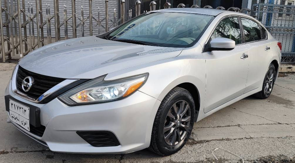 نيسان التيما موديل ٢٠١٨ مواسه فات خليجي ٢ بارجه بؤياخ و به له يه ك بي ناو بي ايرباك بي كرانه ووه گيرؤمه كينه به شه رت نه كراوه ته ووه
سعر.  ١٢٧$ به ناوخؤمه وه يه به سمه شه غال ناوزه رد شاشه و كاميره ويل كه ب لايت ليدو زينون سبيري دانه به زيووه. ١١٧هه زاركيلؤمه تررؤشتووه. 
ز.م*********** شوين سليماني السليمانية, العراق
