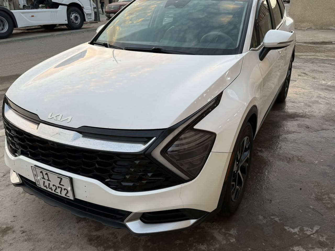 كيا سبورتج أمريكي موديل 24
25 ميل
مبدل جاملغ الأيمن ولبنيد
مواصفات السيارة
بصمة تشغيل عن بعد تحكم ستيرن
كشن جلد وتدفئة
كشن كهربائي
حساسات امامية خلفية جانبية
مكان السيارة بغداد مدينة الصدر
سعر 198
***********
