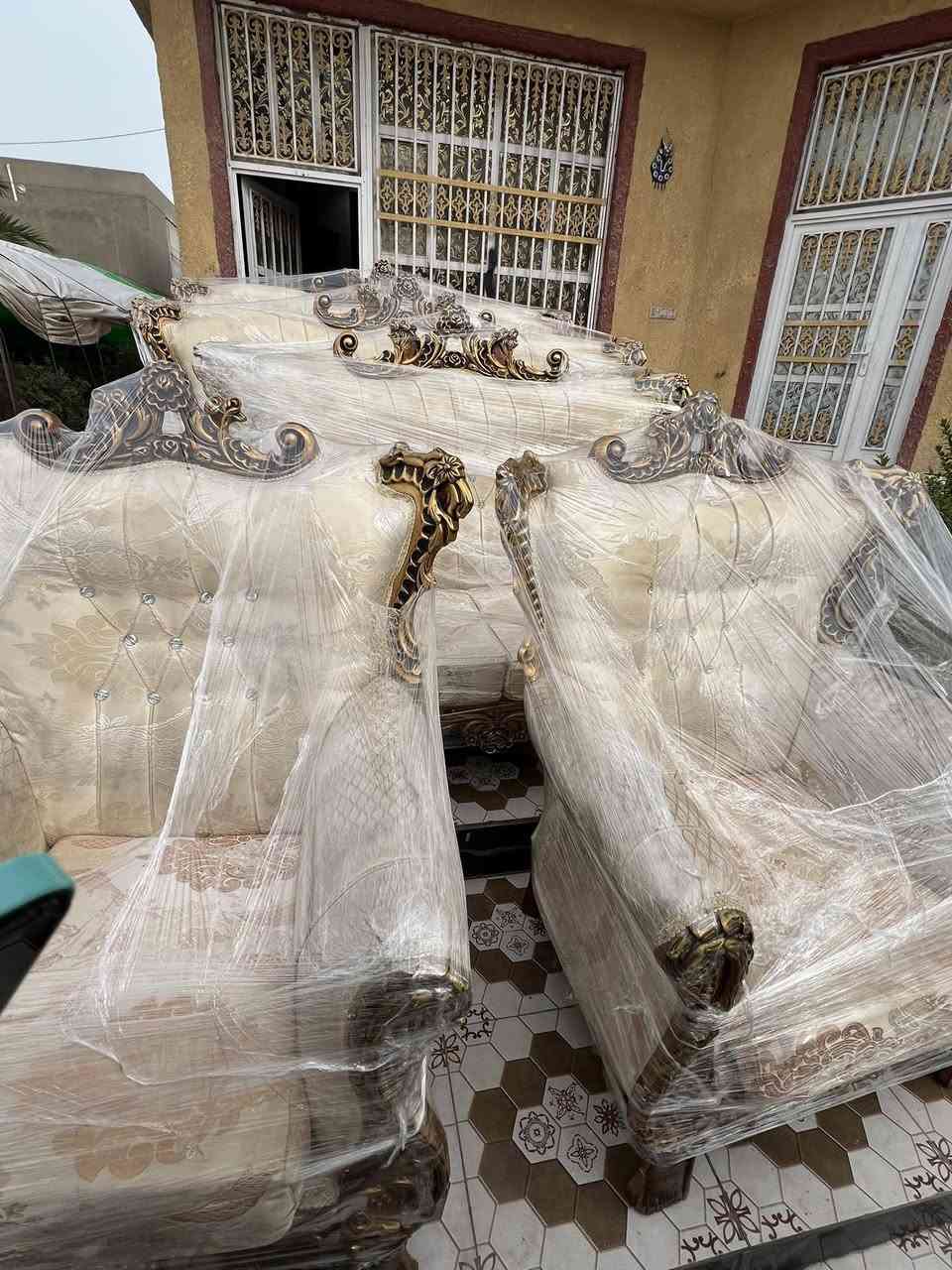 وصول حاويه ديوان وتخم باله مستخدم نظيف
***********
