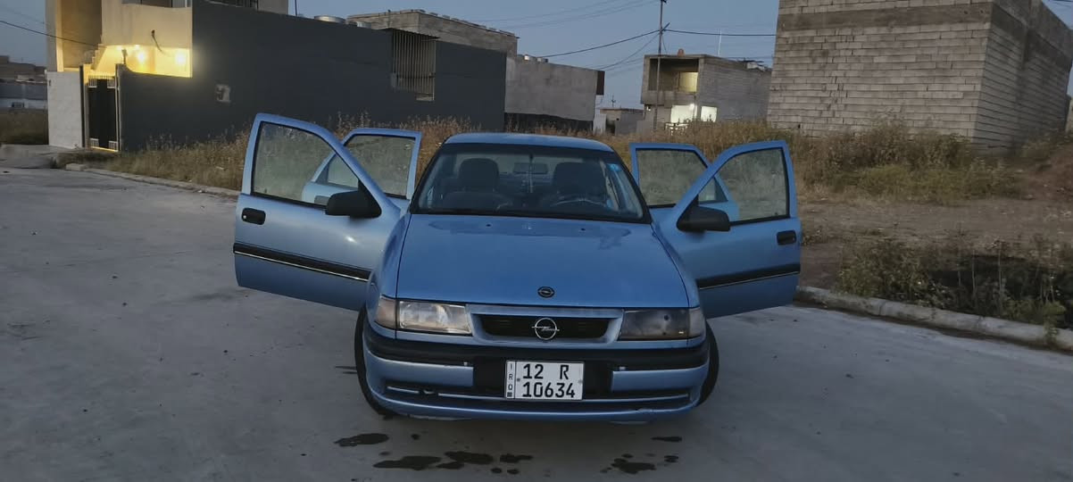 سلام عليكم
اوبل فكترا موديل 93 حجم 20 
محرك وكير شرط محرك نار 💥 شرط لاصبغ ولا خياس بدون دوائر ودوسات غرفتها نضيفه حيل رقم انكليزي نينوى
سنويه لل2030 شرعي موجود شرط التحويل كوبون بيها
بيها طخه بارد موضحه بالصور والباقي كفاله عامه السعر55وبيها مجال بسيط مكاني القوسيات رقم المبايل ***********
