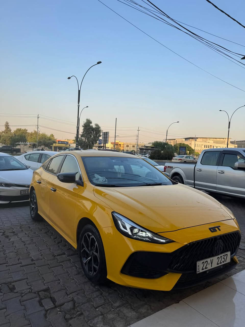 MG Gt 2023
سەیارەکی پاک و بێ کیشە
گێر مەکینەی بەشەرت بێ عەیب و نەکراوە 
سەنەوی ژینگە رەقەم هەمووی نویە 
بەناوی خۆمە سەیارەکە 
بە نزبەت سبوغ سەیارەکە یەک دەرگای سبوخە
بی ژووری بی ئیرباگ وپشت و پێش کەپس
(بی رەقەم ) رەقەمی لەگەڵ نیە رەقەمی تر لەجیات دەدەم
سعری سەیارەکەی ١١٠ وەرەقە و مەجالیکی کەم تیایە 
رۆشتنی سەیارەکە (٤٦٠٠٠کم)

***********
عرەبی 

سيارة نظيفة وما بيها أي مشكلة
 الكير والمحرك بشرط الفحص وبدون أي عيب (ما مفتوحين)
 السنوية والبيئة والرقم كلها جديدة
 السيارة باسمي (تحويل مباشر)
 بالنسبة للصبغ: بيها صبغ باب واحد فقط
 الداخل سليم (بدون صبغ)، الإيرباغات سليمة، والظهر والوجه (الأمام والخلف) كبس شركة
 (بدون رقم) السيارة تُباع بدون هذا الرقم، وأنطي رقم ثاني بديل عنه
ماشی. ٤٦٠٠٠کم
 سعر السيارة 110 ورقة (دفتر وعشر أوراق) وبيها مجال بسيط

*********** أربيل, العراق
