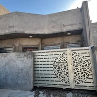 دار للبيع  في منطقة كوريش المساحه 100    واجهة 8 ونزال 12.5 تضم غرفة ن...