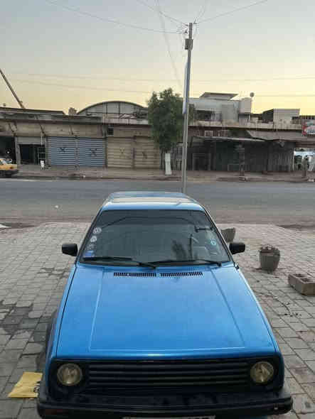 السلام عليكم للبيع  حسب القناعه كولف عضم كير عادي مكينه ١٨٠٠ موديل 21991وارد  تخم تاير جديد وباتري داخله جديد بمعنه الكلمه خارج كلش نضيف هستوه معمره تعمير حلوو لون مميز شاشه  شاديله داخل غرفة رياضي صالنصة رياضي سعر سياره ٣٨ورقه و بيه مجال مكان سياره بغداد شارع فلسطين  بيه نرقص بصيطه  لاستفسار ***********
