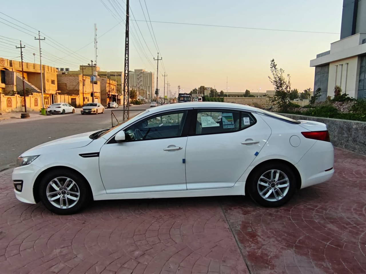 اللهم صلي على محمد وال محمد
السلام عليكم
كيه اوبتيما موديل 2013 خليجي كفاله عامه ضربه وصبغ وتبديل وفتح مكينه كير حداديه خير من الله تبريد ثلج مكينه 2000دوش 
سياره جاهزه على اخر حبايه الف ماذب عليه مال جناي 
شرط المداور ثاني يوم راعيه يمي بناصريه للستفسار *********** السعر 128 بيه مجال قليل
