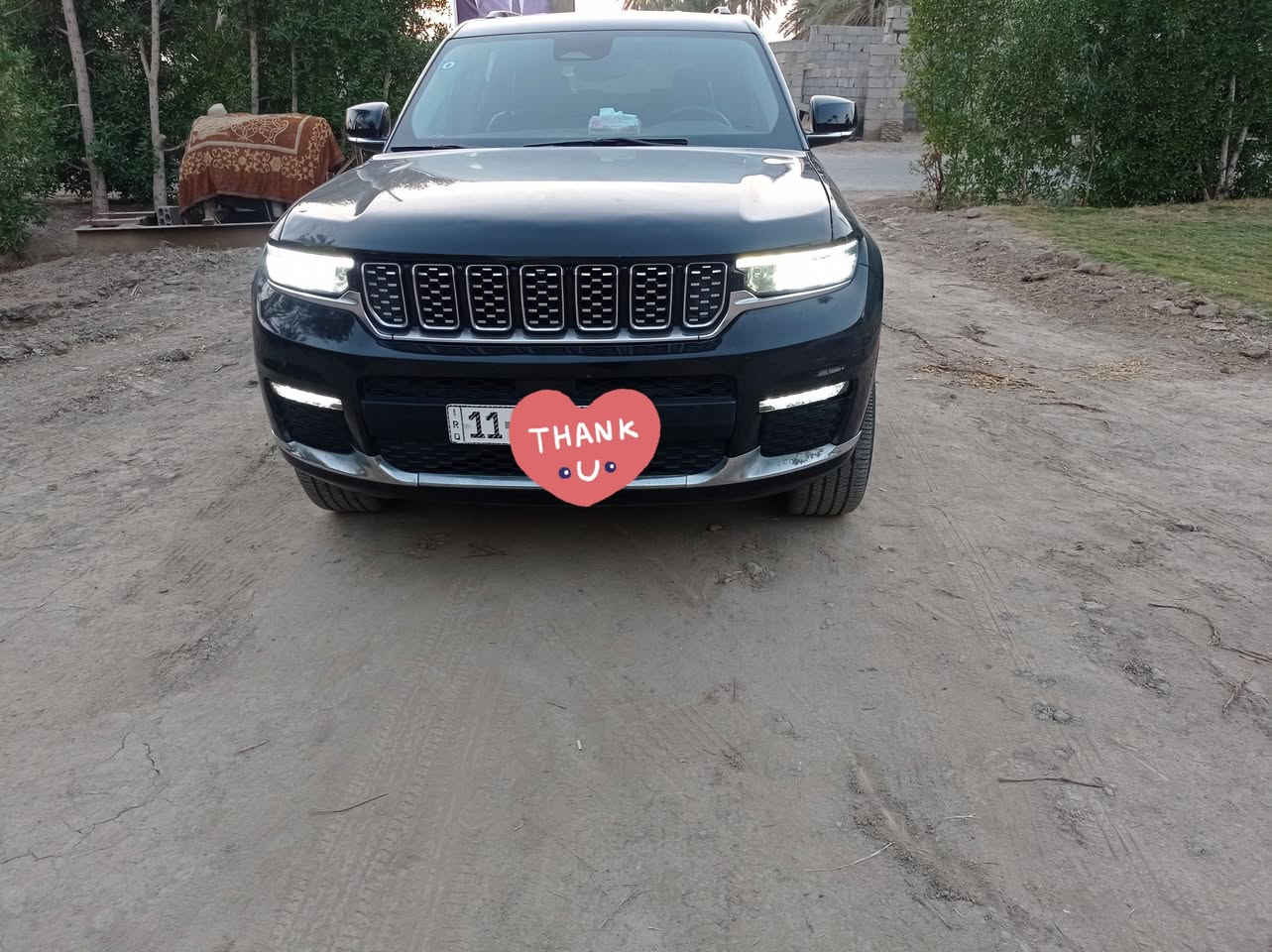 السلام عليكم
بيع او امراوس جيب كراند شيروكي موديل2021 سبعه راكب رقم بغداد بسمي تحويل مباشر 

وارد امريكي حادثها تبديل بنيد وجاملغ امامي  
   
مواصفات لمتد 
مكينه 6 سلندر 3600
فور ويل 
بصمه 
هاندبريك بصمه 
كشنات جلد تدفئة 
استيرن تدفئة
رادارات المحافظة على المسار
رادارات نقطة عمياء
رادارت مانع تصادم خلفي وامامي طوارئ
لايت زنون 
تبريد ثلاث قطع 
كير ماوس 
شفتات ستيرن 

اوتو هولد 
جنطة كهرباء 
ماشية 45 الف حقيقي   

السعر 280وبيها مجال   
العنوان السماوه قضاء الرميثه  
*********** للاستفسار الاتصال على الرقم
