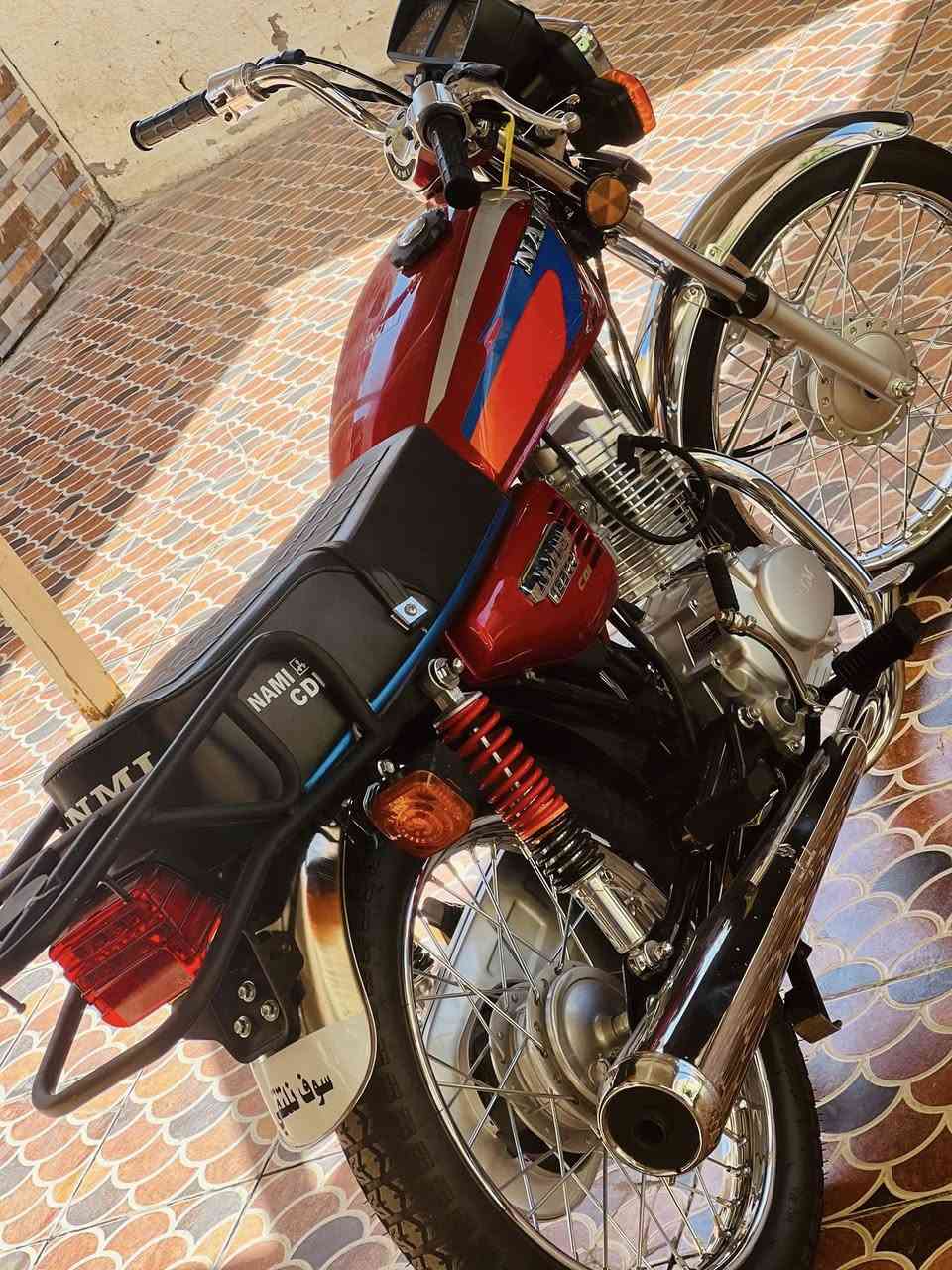 سلام عليكم دراجه نامه سكنر موديل 2025 مبدل غراضها كلها اصلي ما عده لمحرك وشاصي   مكاني شطره رقمي *********** سعرها 875 وبيها مجال
