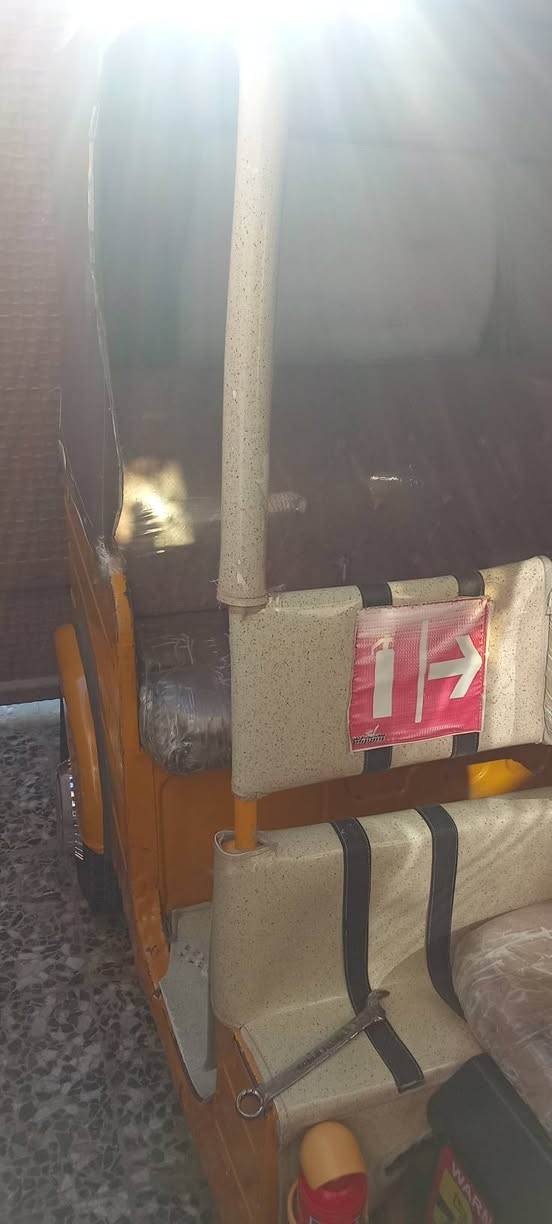 تكتك  20 نظيفة لا ظربة لاصبغ فقط الدوس الأمامية مصلحة مكينة خير من اللة لاتنقص لاتبخير مكينة ناعمة تراي زيرو رقم انكليزي سنوية بأسمي تحويل ثاني يوم داخلة  هزة بشهر الثاني  الشراي يتصل بي خير ويدلل ***********
