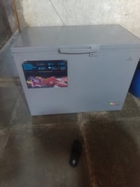 لبيع مجمده نضيفه موسسه  لون مميز بغداد كفاءت العبيدي خلف سوك 077158699...