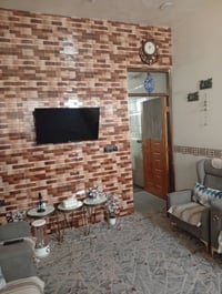 بيت 50متر استقبال وغرفتين ومطبخ وحمام 2 قرب جامع الملك القدوس للاستفسا...