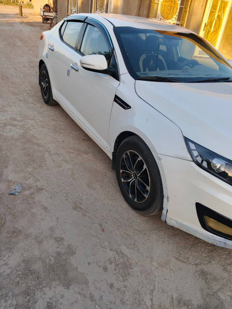 السلام عليكم سياره للبيع اوبتيما موديل 14 بسمي 
كير مكينه شرط ما نقص شيء سعره116 وبيه مجال رقمي ***********
