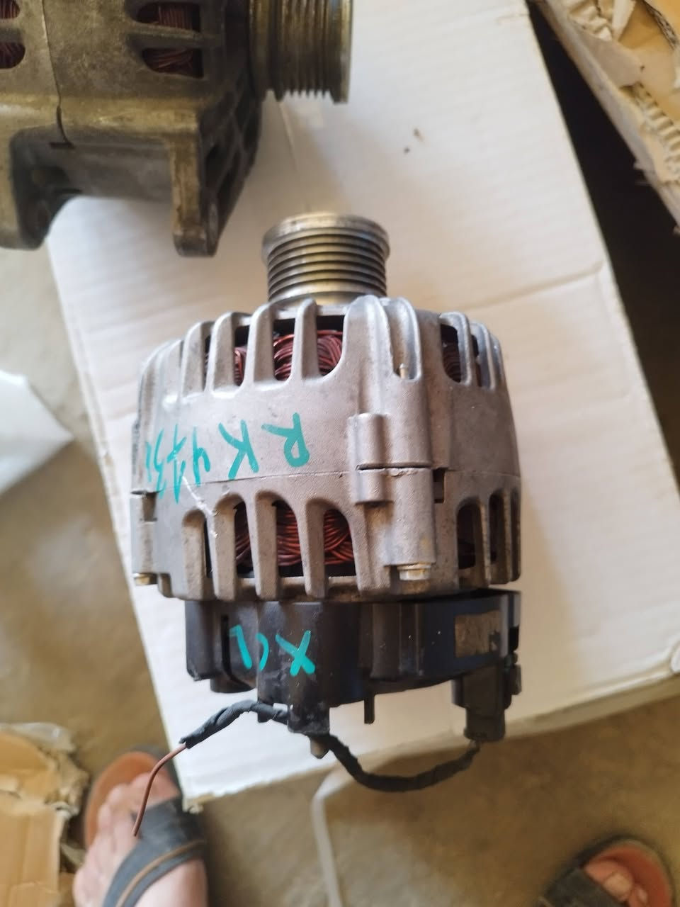 سلام عليكم دينمو تفصيخ رينو سمبل الاصلي اخو جديد ضمان ***********
