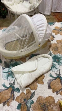 مهد طفل • سلة خوص • ناموسية","لفة حمالة بيبي","حديثي الولادة