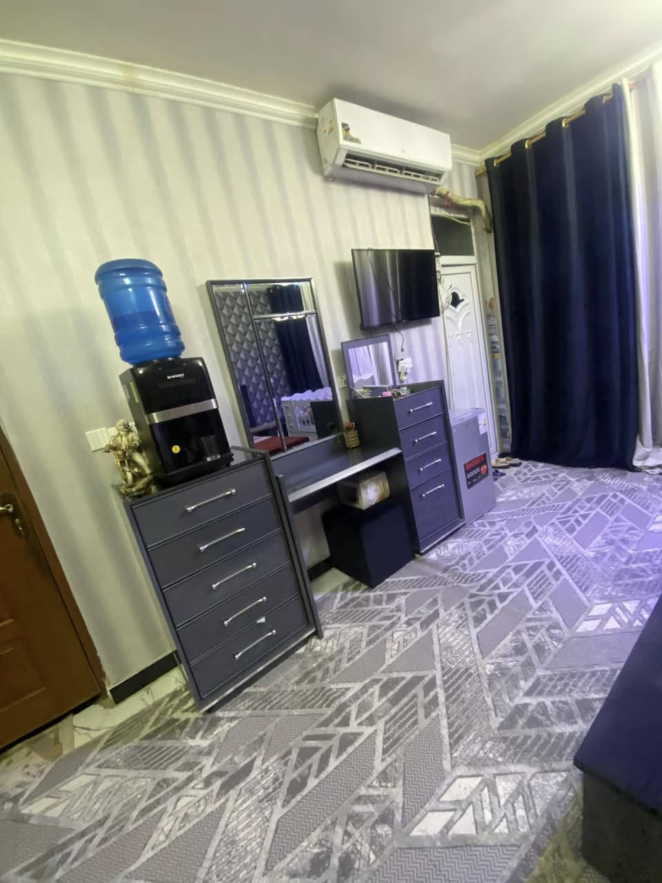 غرفه نوم ٩ قطع كنتور سلايت للبيع سعر ٦٥٠ وبيها مجال بسيط المكان بغداد الجديده


**إذا كنت صاحب هذا الإعلان وتريد حذفه لأي سبب، رجاءا أرسل رسالة إلى الدعم الفني**