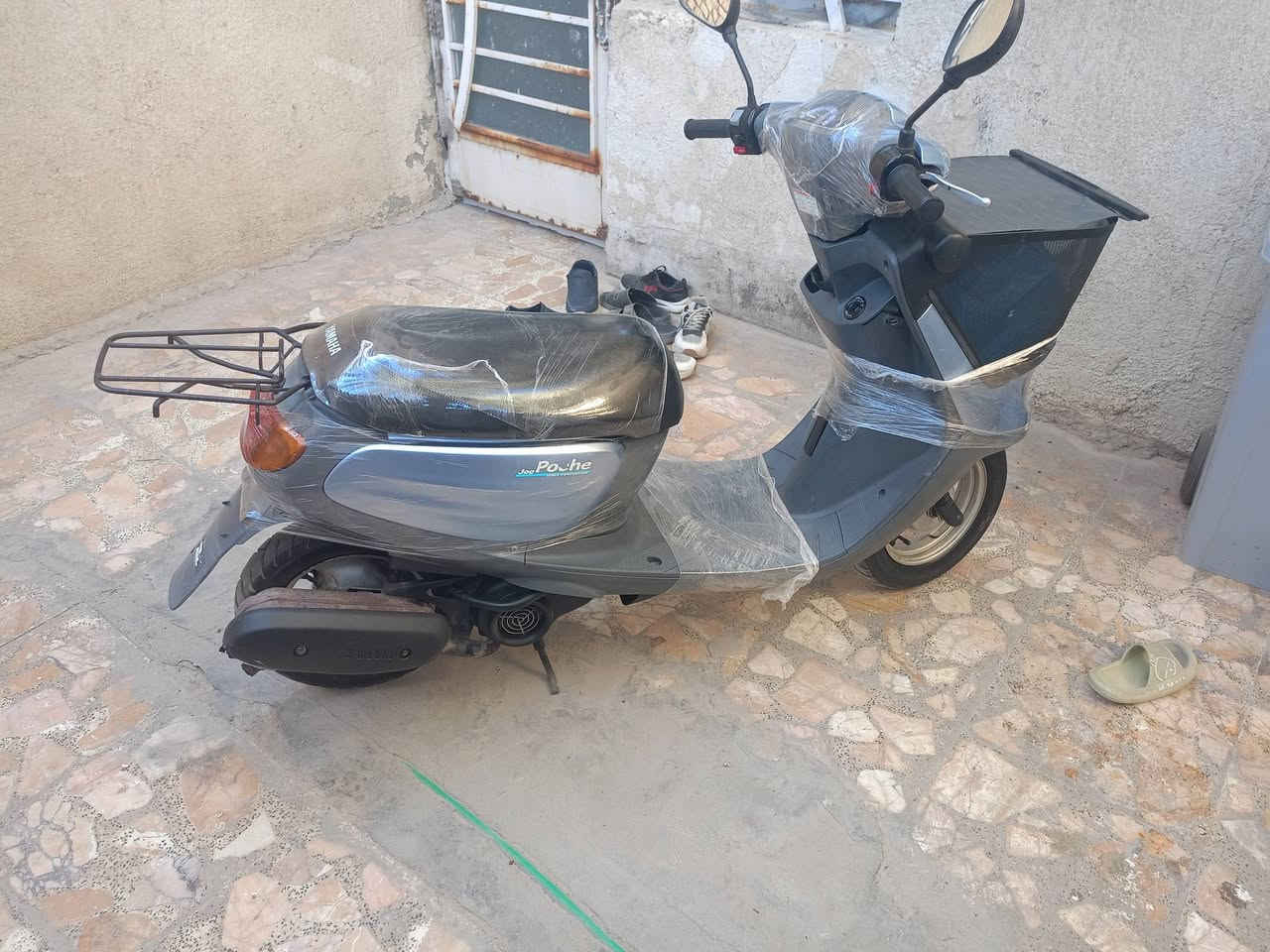 سلام عليكم منغولي حاويه قبل 15يوم من طلعته من معرض وصل موجود الله شاهد مليون 600 مشتريه متوازي عله سيارة قفله مليون مكاني كربلاء دراجة كارتون ***********
