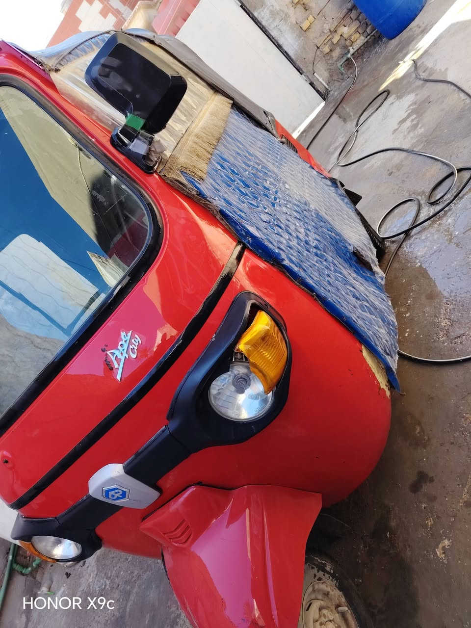 تكتك بياجو
موديل 20.      اوراق اصولي
خير من الله كبل للشارع    سعرة ((مليون و 200))
مكان الحلة الحمزة الغربي  ***********
