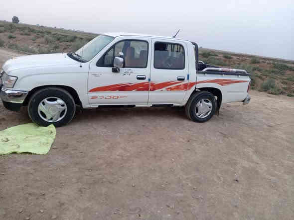 سلام عليكم البيع جمره موديل ٢٠٠٤ كفاله عامه رقم ذي قار نكليزي سنويه ال ٢٧ سياره جاهزه وخير من الله مكان ناصريه قضاء الرفاعي  وتساب بيع مستعجل سعر ١٠٤ وبيه مجال تصال *********** او ***********
