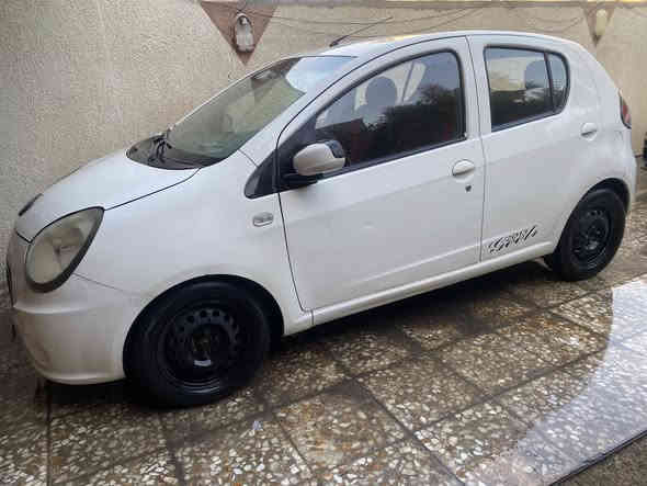 السلام عليكم 
باندا 2013 للبيع السياره جداً نظيفة بيها فقط جاملغ السايق مصبوغ 
السعر 58 وبيها مجال 
العنوان بغداد المنصور او حي العدل 
***********
