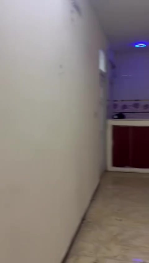 شقة للإيجار. طابق ثاني.  الاعظمية. قرب ساحةًعنتر. بفرع مصرف الرشيد. للاستفسار على هذا الرقم. ***********
