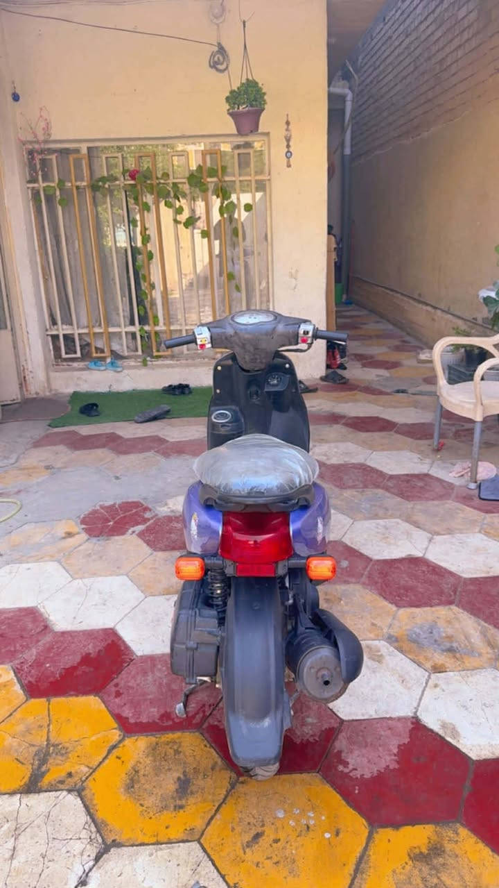 دراجة فله للبيع موديل ٢٠٠٩ دراجه جديدة كشر ومكينه كفاله تجي وتشوف بعينك كلشي ممبدل بيها بس يرادلها ترتيب بيه كن شغله نقص هاي كلشي مبيها مكاني كربلاء وسعر قيم واخذ بل يرضة بي ***********
