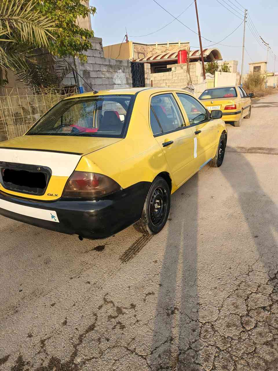 السلام عليكم لانسر للبيع 2010  رقم بغداد دولي السياره مكفولة من ضربه و صبغ صدر أمامي وخلفي جديد تدفىه تبريد شغاله محرك 1600 جديد  كهرباىيات كلها شغاله سنويه 2030 تخم تاير جديد منظومة تبريد جديدة شرط السونارو التحويل الاتصال  *********** ديالى ناحيه السلام السعر  76
