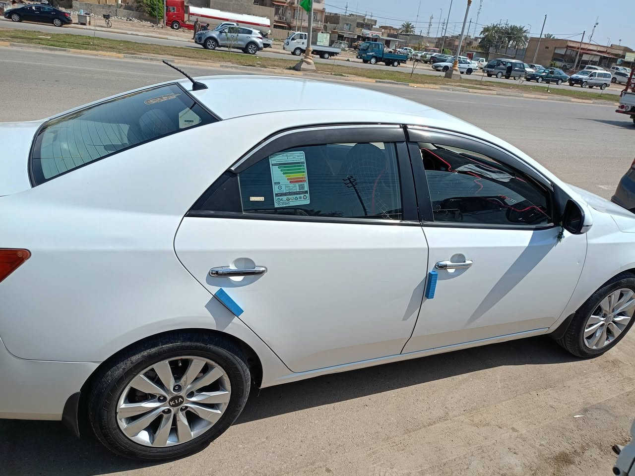 ياالله السلام عليكم سيراتو للبيع موديل 2012 رقم اربيل مكفوله عدا بارد بصيط كير سته  محرك 1600 تبريد شغال ثلج تريد وكاله تريد تحويل باقي التفاصيل ***********
