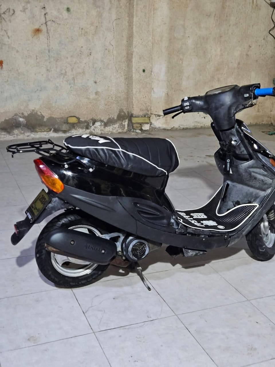 بيجي 60
للبيع دراجه حاويه انطيك وصل وياها
نضافه شوفت عينك 
درااجه ناقصها باتري
اكفلها من السرقه ولعشاير
مكان ناصريه مركز حي اريدو 
***********
